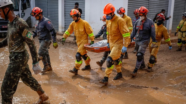 Bombeiros encontram último desaparecido e encerram as buscas no Sahy