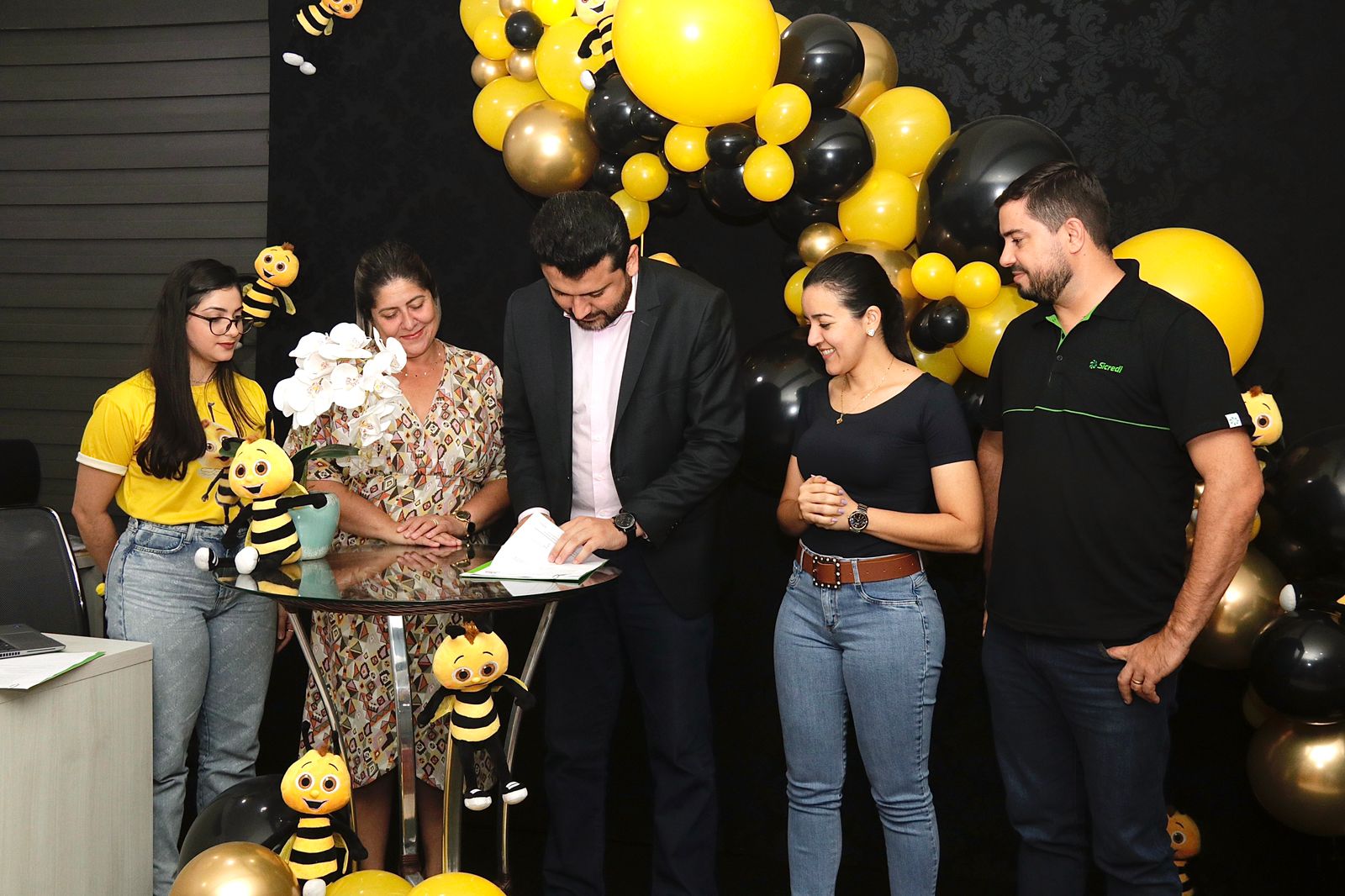 PREFEITURA DE COLÍDER E SICREDI GRANDES RIOS ASSINAM ACORDO PARA IMPLANTAÇÃO DO PROGRAMA SOCIAL ‘A UNIÃO FAZ A VIDA’ NO MUNICÍPIO