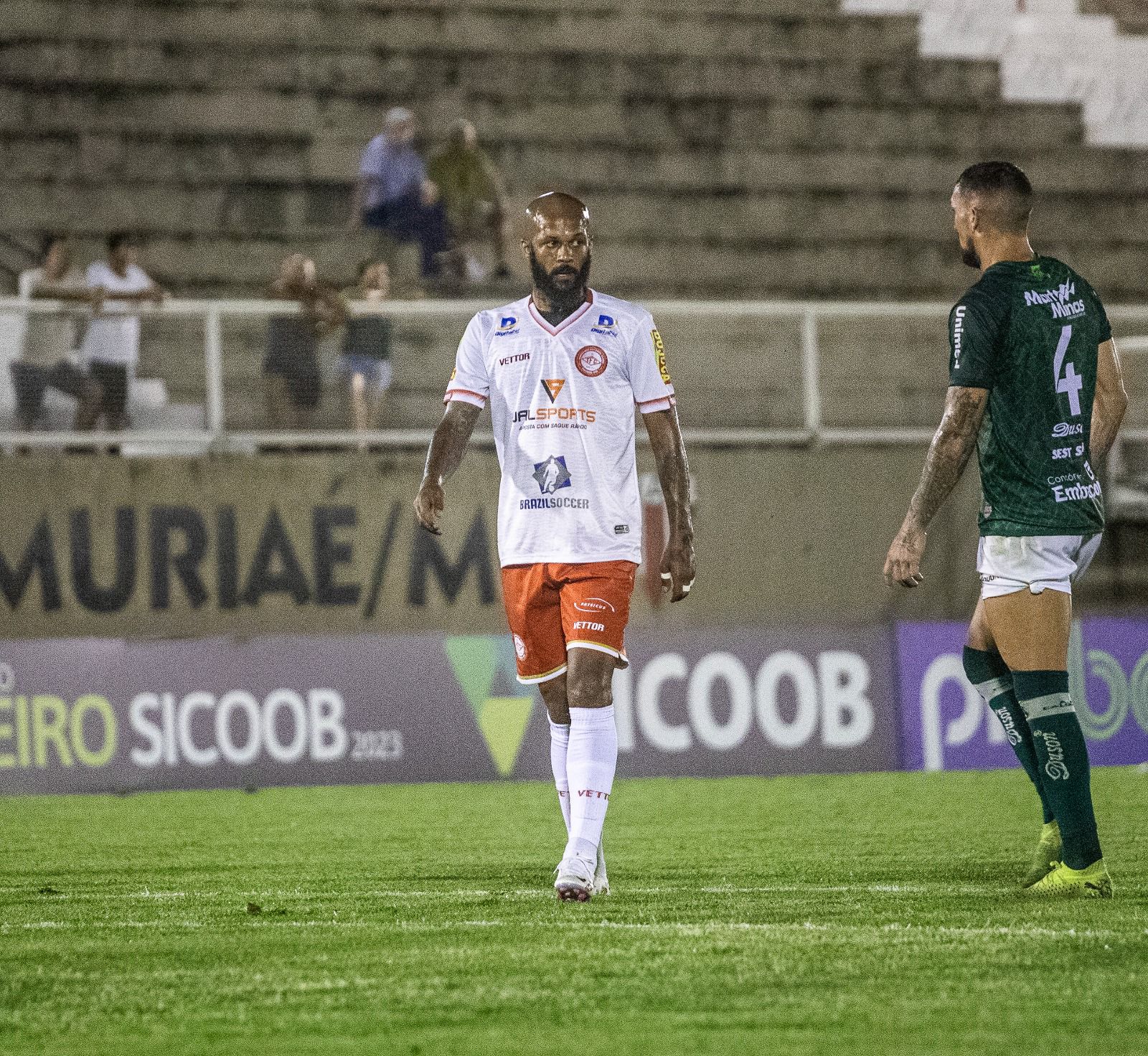 Com histórico de título e semifinais da Copa do Brasil, Bruno Silva valoriza classificação do Tombense para terceira fase
