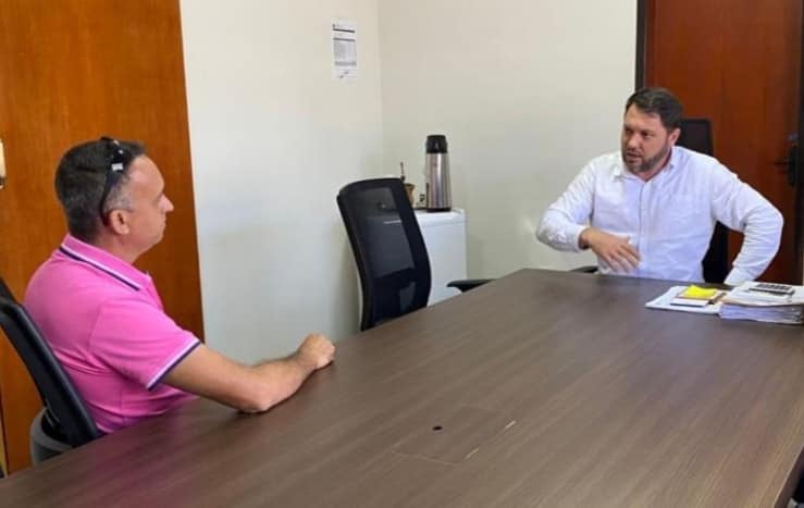 Presidente Valcimar e presidente Jean dialogam sobre servidores municipais