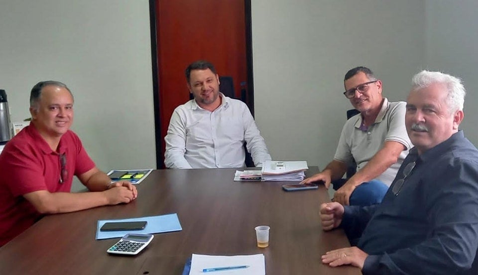 Presidente Valcimar se reúne com coordenadores de esporte Célio e Wilson Costa