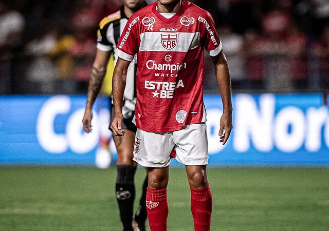 João Paulo celebra mais um gol pelo CRB e comenta ‘troca de chave’ para a Copa do Brasil