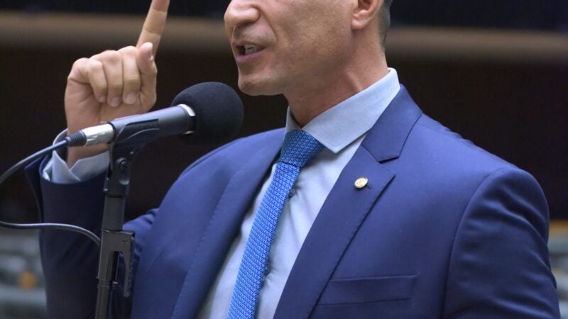 “Política do fim do mundo” diz Assis sobre descriminalização das drogas defendida por ministro de Lula