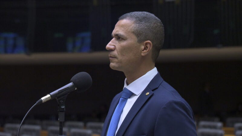 Coronel Assis defende CACs e clube de tiros em reunião da comissão de Segurança Pública com o ministro Flávio Dino