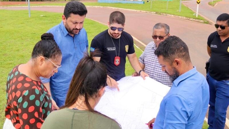 Prefeito e delegado avaliam locais para instalar 95 câmeras de segurança em Colíder