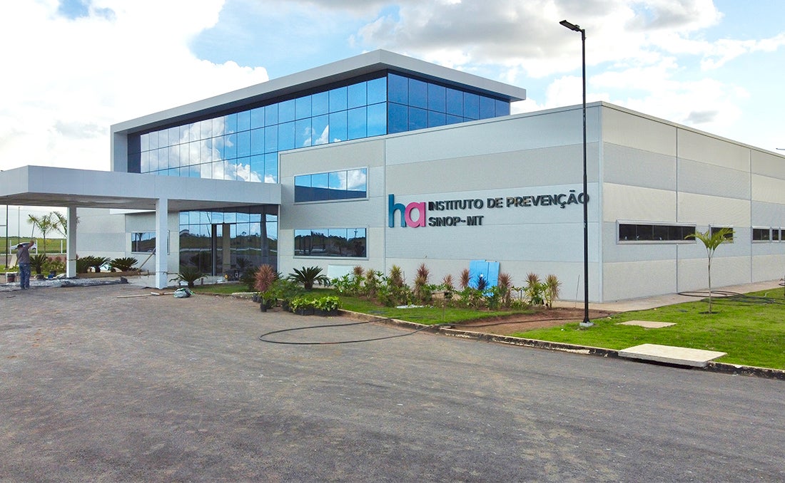 Instituto de Prevenção de Câncer em Sinop do Hospital de Amor vai ser inaugurado no próximo mês; R$ 30 milhões investidos