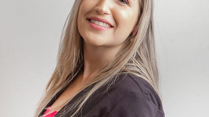 Entenda o movimento red pill – Por que tanto ódio sobre as mulheres?