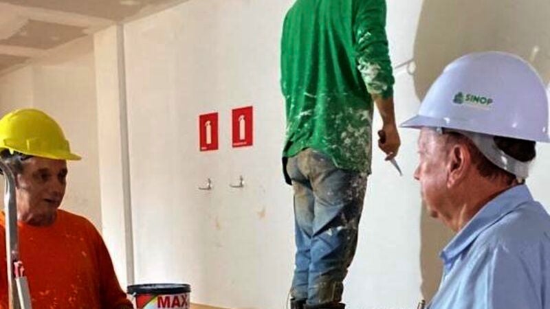 Sinop: prefeito inspeciona obras e 4 escolas municipais devem ficar prontas no semestre