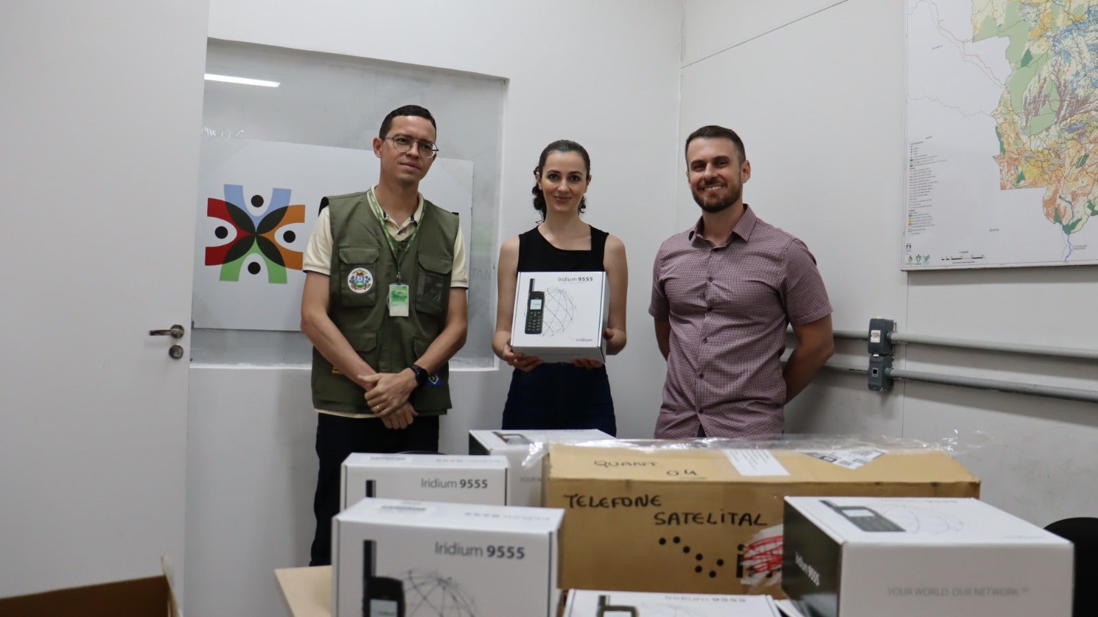 Telefones via satélite adquiridos pelo REM MT trazem segurança e agilidade para fiscais combaterem desmatamento ilegal