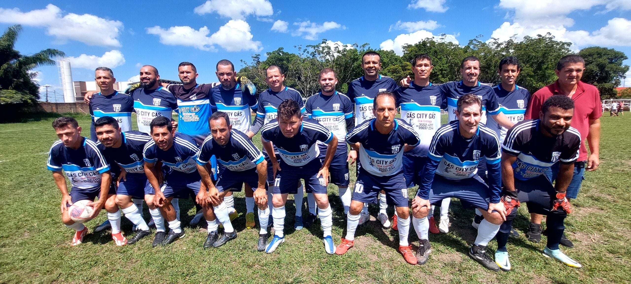Equipe da City Gás/Juventus se classifica para a semifinal no campeonato de futebol veterano em sinop