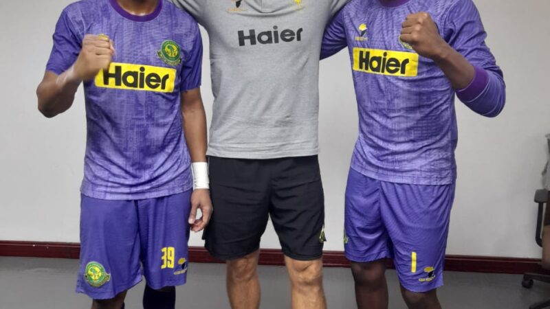 Vivendo grande momento no futebol africano, Milton Nienov comenta possibilidade de novos títulos pelo Young Africans