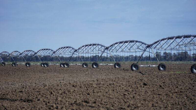 Crédito imediato alavanca projetos de irrigação