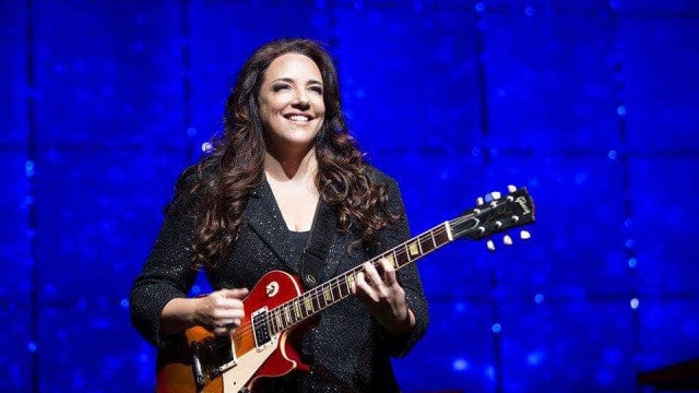 Ana Carolina gravará show da turnê em que homenageia Cássia Eller