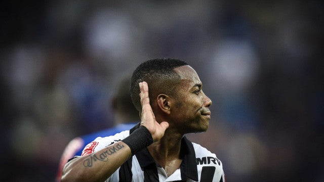 STJ rejeita pedido da defesa de Robinho de cópia do processo na Itália