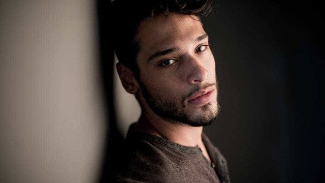 Bruno Fagundes diz que tentavam tirá-lo do armário toda semana