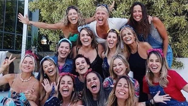 Cátia Paganote revela fim de grupo das ex-paquitas no WhatsApp