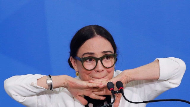 Regina Duarte se desculpa por compartilhar discurso xenofóbico de vereador