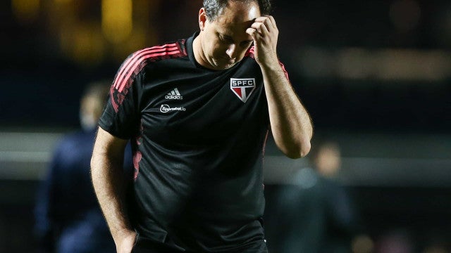 Rogério Ceni define eliminação precoce do São Paulo: ‘É um fracasso muito grande’