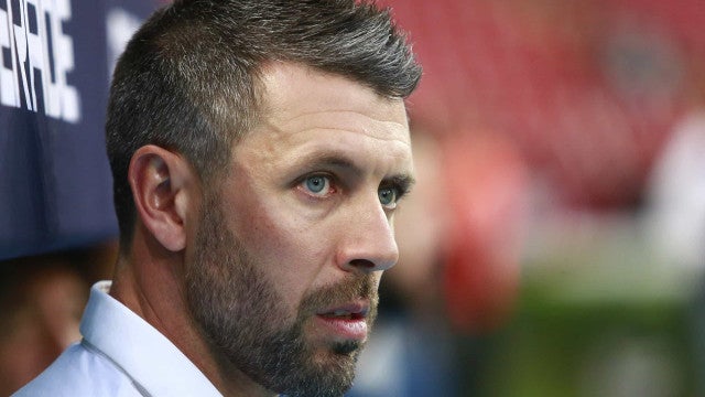 Emocionado, Paulo Pezzolano surpreende e anuncia saída do comando do Cruzeiro