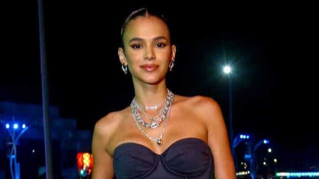 Bruna Marquezine rebate fã que pede gravidez da atriz em 2023