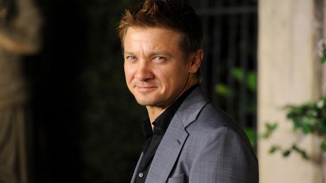 ‘Estava acordado o tempo todo’, diz Jeremy Renner sobre acidente