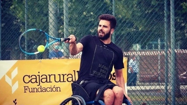 Jogador que se aposentou após ficar paraplégico morre atropelado na Espanha