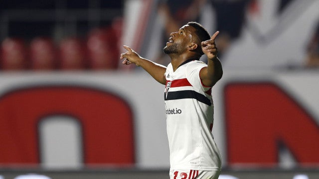 Luan garante que quer permanecer no São Paulo: ‘Tem de ver se me querem aqui’