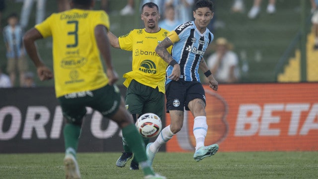 Grêmio e Ypiranga empatam em Erechim antes de se reencontrarem nas semifinais