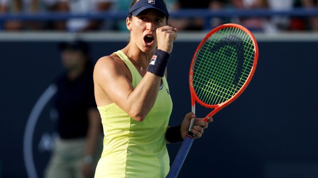 Luisa Stefani começa WTA 1000 de Indian Wells com vitória nas duplas
