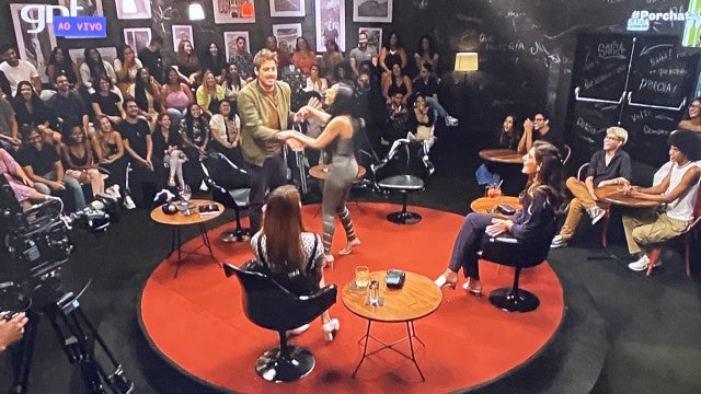 Simaria se pronuncia sobre soco em Porchat: ‘Foi uma brincadeira’