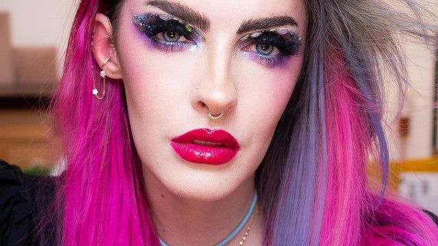 Karen Bachini diz que é intersexo e explica dificuldade de produzir hormônios