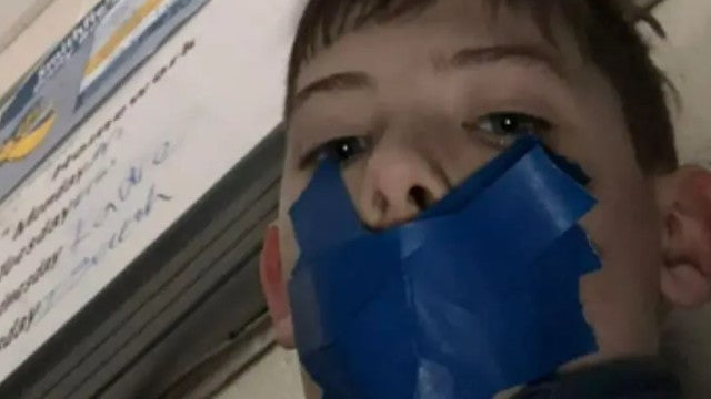 Professor nos EUA amordaça aluno de 11 anos durante aula