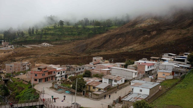 Deslizamento de terra no Equador mata pelo menos 7 pessoas; quase 50 estão desaparecidas