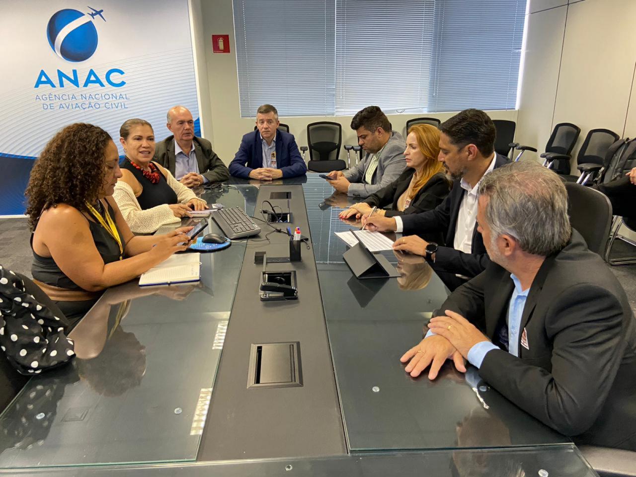 Em Brasília, comitiva tenta acelerar obras do aeroporto de Sorriso