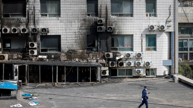 Sobe para 29 número de mortos em incêndio em hospital de Pequim