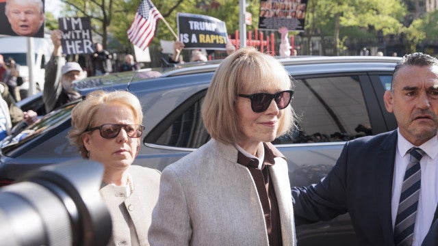 Julgamento de Trump por suposto estupro começa em Nova Iorque