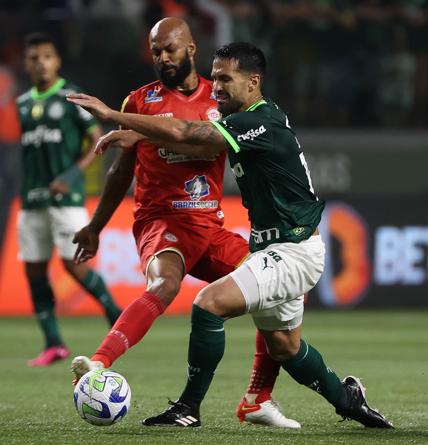Com três jogos seguidos como mandante, Bruno Silva fala em Tombense criar gordura na largada da Série B