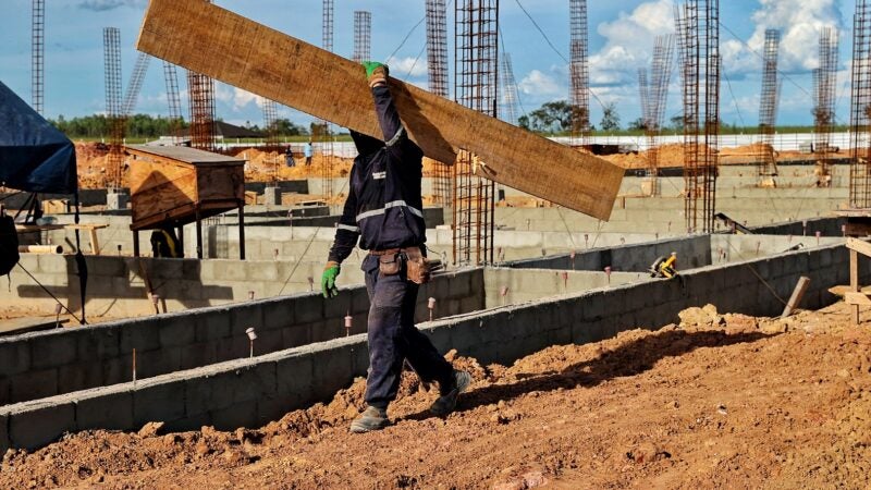 Governo de MT diz que  8% de obras foram feitas e novo hospital regional fica pronto em 2024