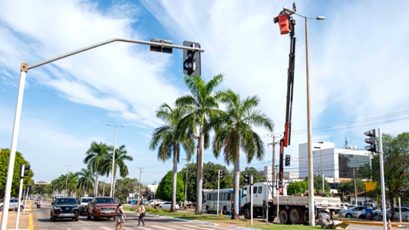 Prefeitura vai destinar R$ 900 mil para ampliar iluminação pública em três avenidas de Vera
