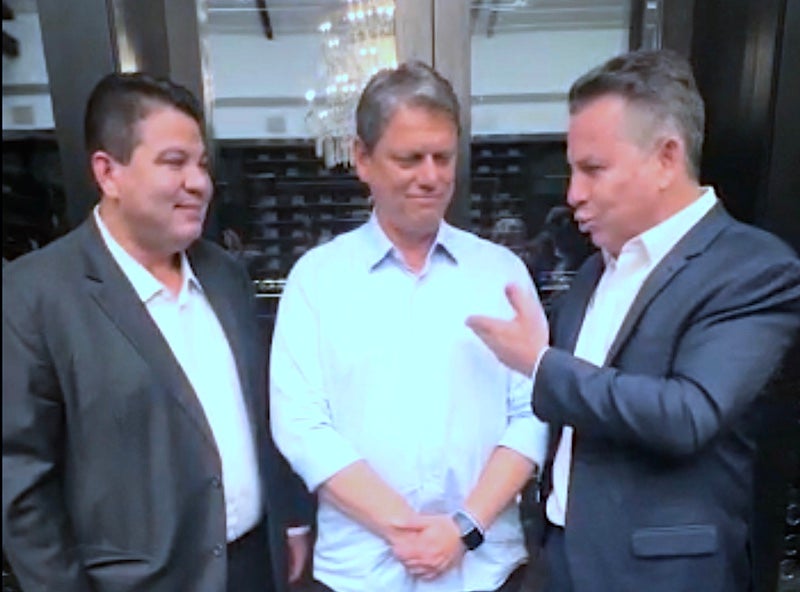 Governador de SP elogia Mauro Mendes por ‘modelo inovador’ com Estado assumindo a BR-163 de Sinop ao MS