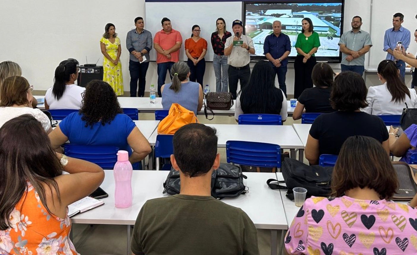 Sinop: Dorner sanciona reajuste salarial de 5,9% para professores municipais