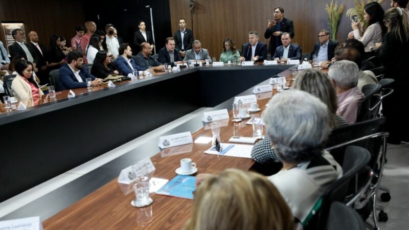 Governo do Estado assina convênio de R$ 1,2 milhão para retomar feira do turismo em Mato Grosso