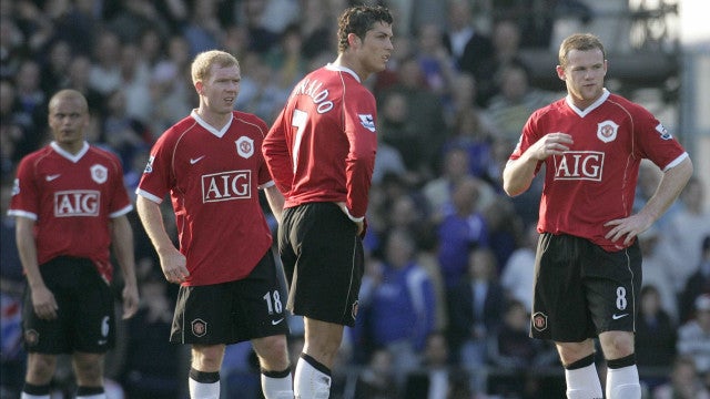 Ex-Manchester United na falência. Recebia mais de R$ 280 mil por semana