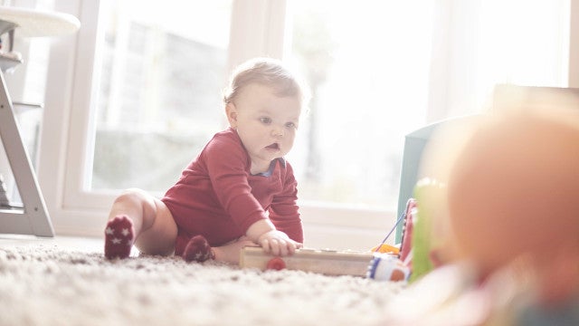 Donos de berçário são presos sob suspeita de agredir crianças em MT