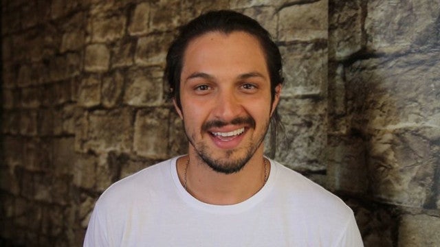 Romulo Estrela defende atriz de ‘Travessia’ de ataques: ‘Ultrapassa o limite do aceitável’