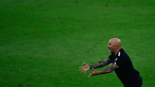 ‘Decidi estar aqui’, diz Sampaoli ao ser apresentado como novo técnico do Flamengo