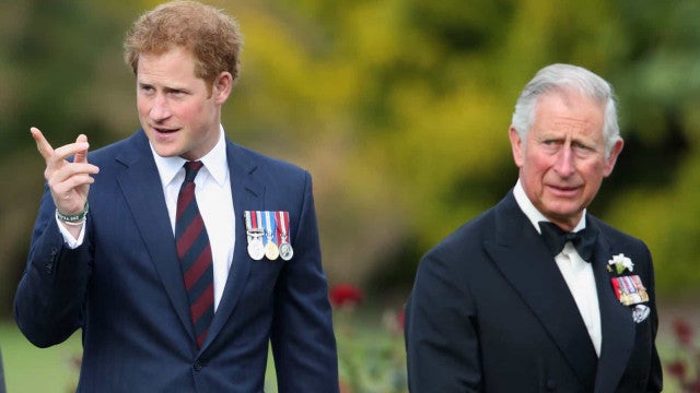 Harry teve conversa sincera com Charles III antes de aceitar convite