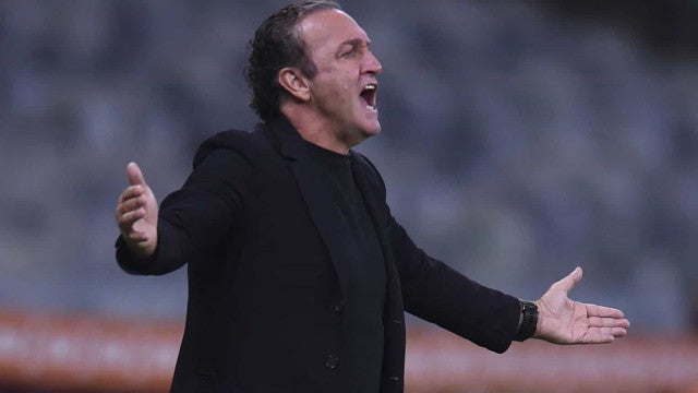 Cuca cessa manifestações públicas sobre caso de estupro e diz estar focado no Corinthians