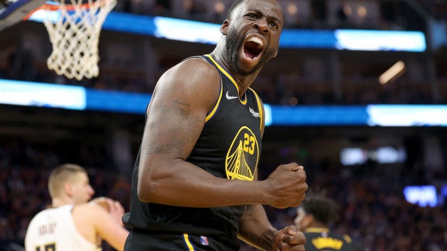 Warriors atropelam e se garantem nos playoffs da NBA; Lakers disputam o play-in