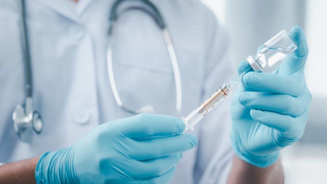 Força-tarefa irá vacinar 8 mil indígenas em áreas de difícil acesso